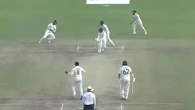 Watch: Shreyas Iyer stuns everyone with phenomenal catch to dismiss Usman Khawaja