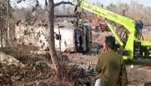 4 dead, 16 injured after bus overturns in MP's Sagar