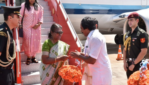 TN: President Murmu arrives at Madurai, to grace Mahashivaratri celebrations