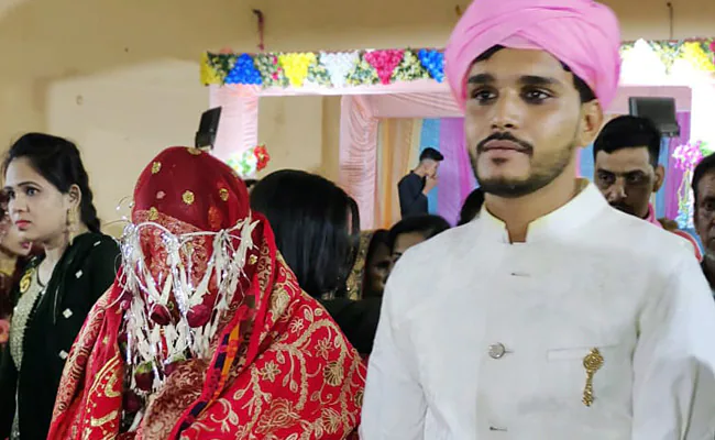 A bride scream, knife and a closed room: Newly-weds found dead before reception