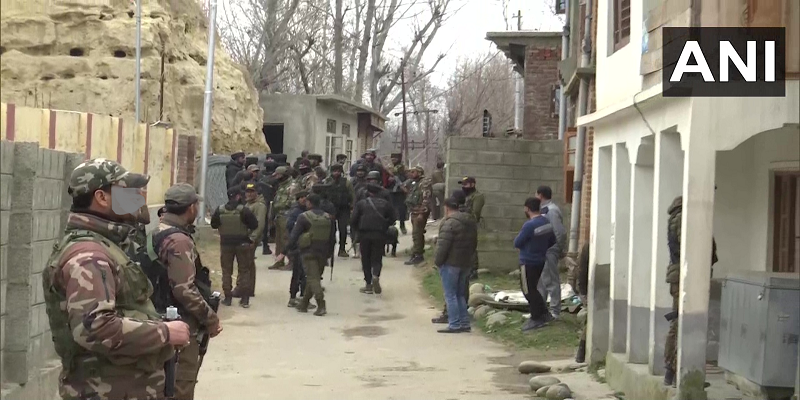 J&K: Terrorists kill Kashmiri Pandit in Pulwama