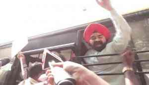 Mumbai police detains Congress leaders, workers protesting over Hindenburg-Adani row