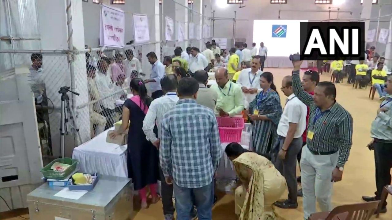 Counting of votes for Maharashtra bypolls underway