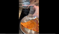 This weird technique of ‘Re-Heating’ pizza getting super viral on internet [Watch]