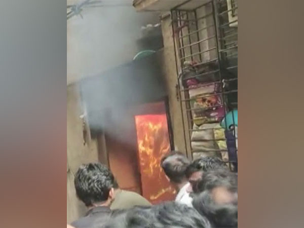Mumbai Mulund building fire: 10 hospitalised, 80 rescued 