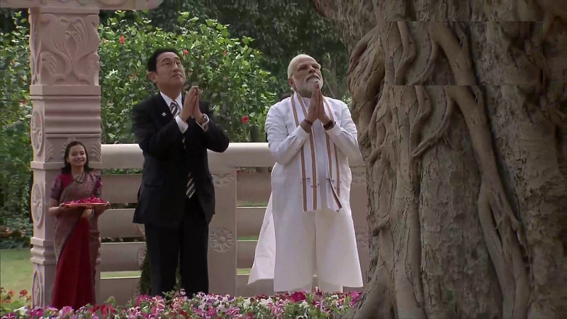 Watch: PM Modi, Japanese PM Kishida visit Buddha Jayanti Park in Delhi