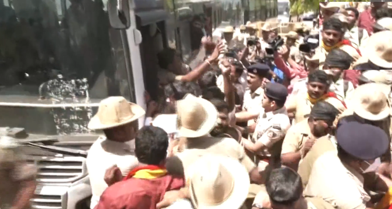 Watch: Autorickshaw drivers protest against bike taxi service in Bengaluru, detained
