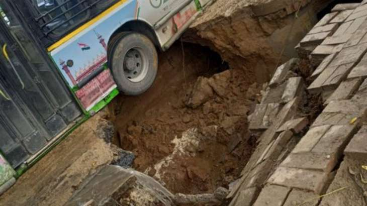 Road caves in after rains in Delhi; traffic advisory issued