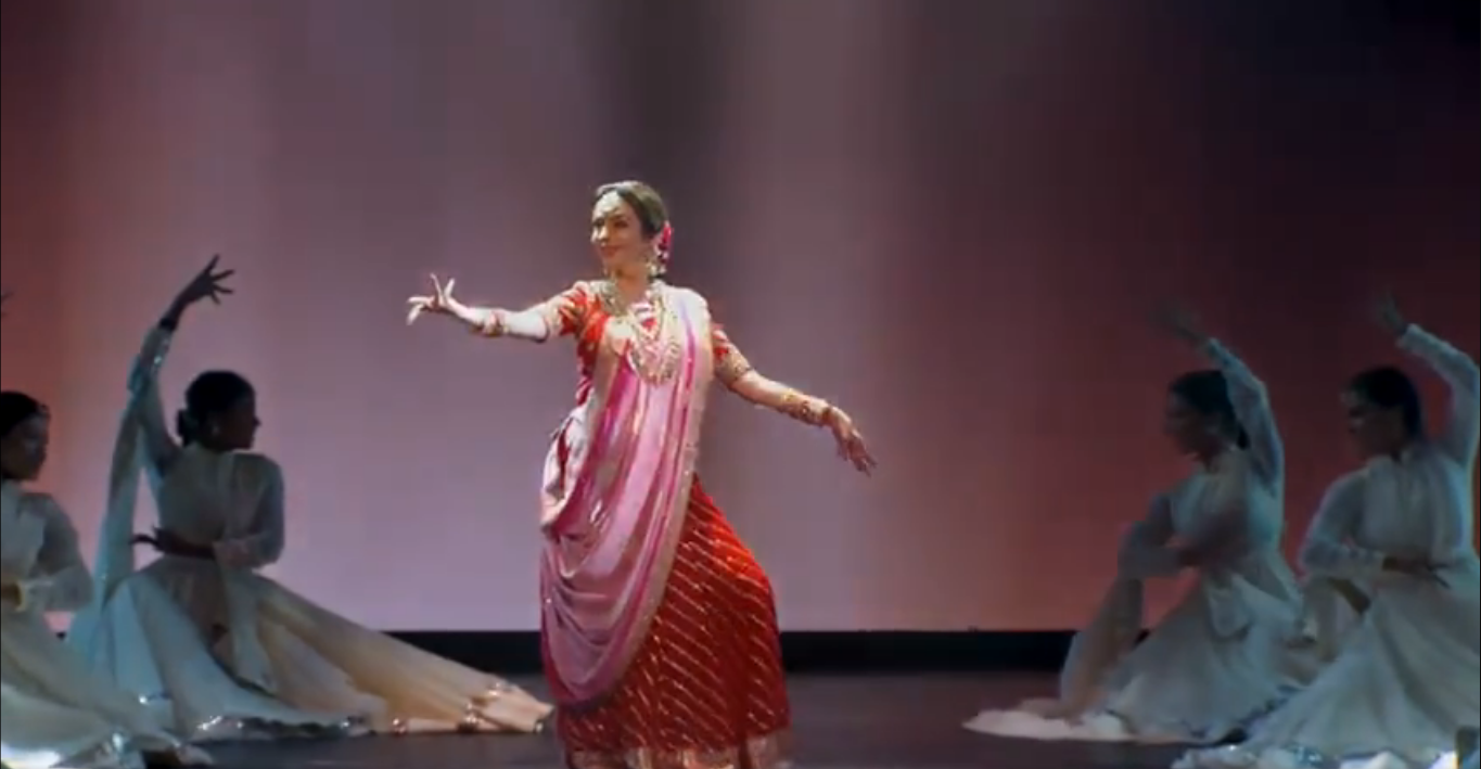 Watch: Nita Ambani gracefully dances on ‘Raghupati Raghava Raja Ram’