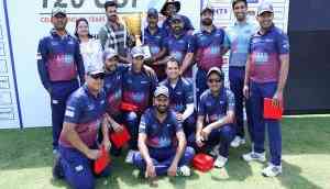 Former cricketers RP Singh, Sarandeep come in support of WSF