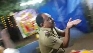 Kerala: Police officer suspended for drunk dancing at temple while on duty