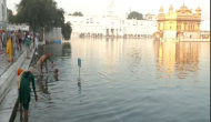 Devotees take holy dip in Golden Temple 'Sarovar' on Baisakhi
