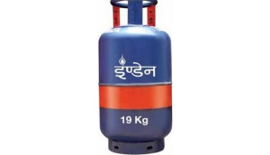 Commercial LPG cylinder prices slashed by Rs 171.5 per unit