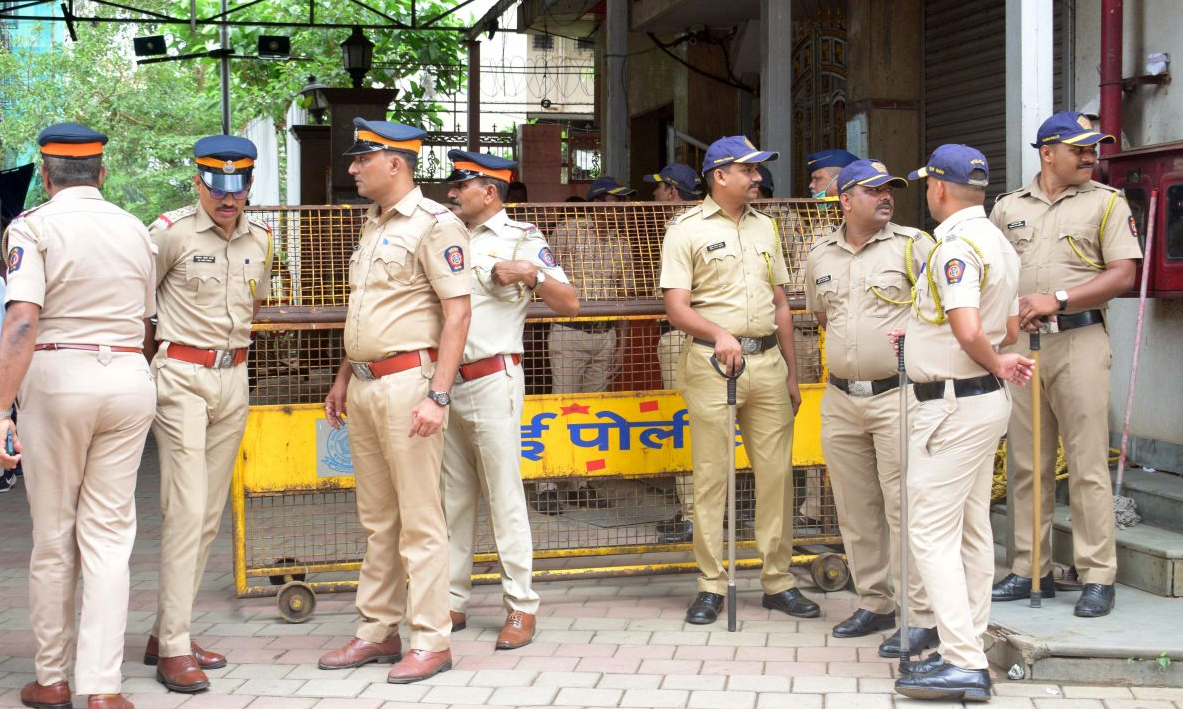 Mumbai: Late DCP’s son killed, elderly wife abducted for property