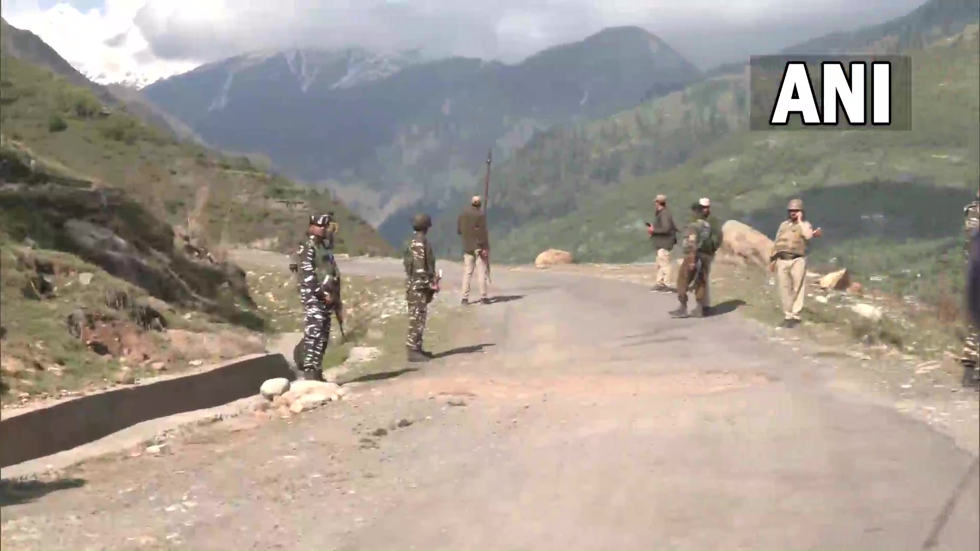 J-K: 5 Indian Army jawans martyred in Rajouri encounter