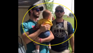 Confusion and Delight: Watch adorable baby gets confuse between daddy and his twin brother