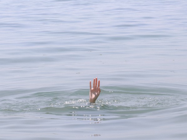 Chinese fishing vessel capsizes in Indian Ocean, 39 onboard missing