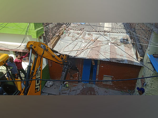 Illegal Constructions of 6 Criminals Demolished in MP's Ujjain
