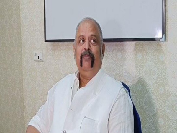 PIL filed in Calcutta HC challenging Rajiva Sinha's appointment as West Bengal election commissioner