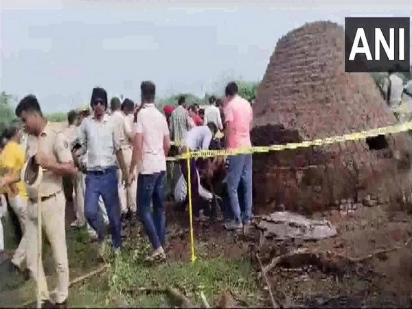 Bhilwara: Minor girl's body found burned in coal furnace