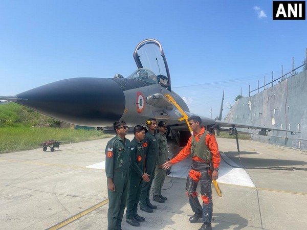MiG-29 fighter jets squadron deployed at Srinagar air base