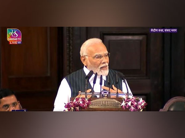 Moving to new Parliament building with determination to fulfil resolve of a developed India, says PM Modi