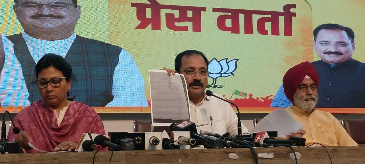 'Flood of illegal constructions in Delhi', alleges Delhi BJP chief