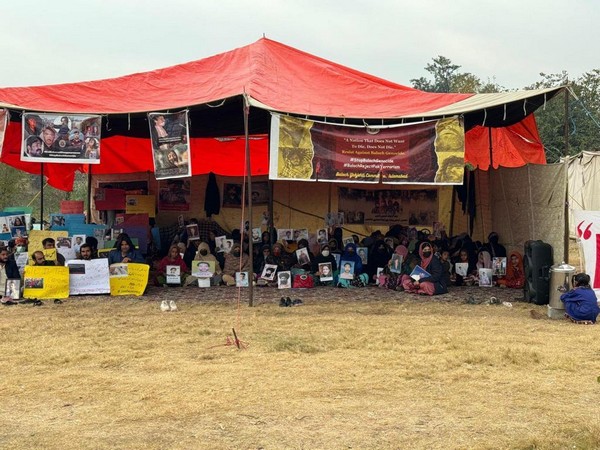 Sindhi teenagers detained for backing Baloch protesters in Islamabad