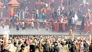 Makar Sankranti: Devotees take holy dip in Ganga 