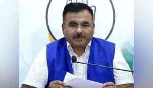 Defamatory Remarks Against Kamal Nath: Alok Sharma gets show cause notice