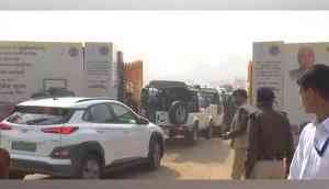 Amid switchover speculation, Nitish Kumar arrives at Disaster Management event alone