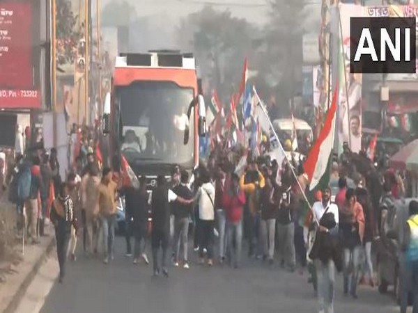 Congress resumes its Bharat Jodo Nyay Yatra from West Bengal's North Dinajpur