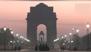 Delhi: IMD predicts light rain on Sunday