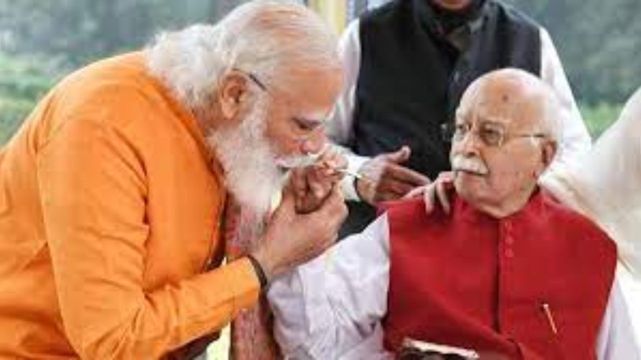 LK Advani to be conferred Bharat Ratna: PM Modi
