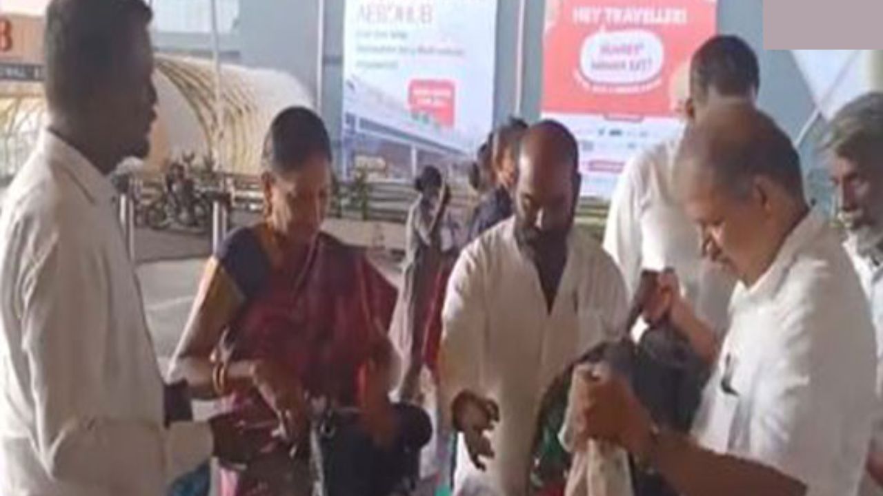 Rajiv Gandhi assassination case convicts deported to Sri Lanka from Chennai airport