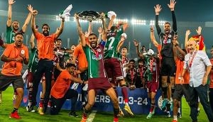 ISL 2023-24: Mohun Bagan Super Giant overwhelm Mumbai City FC to lift League Shield