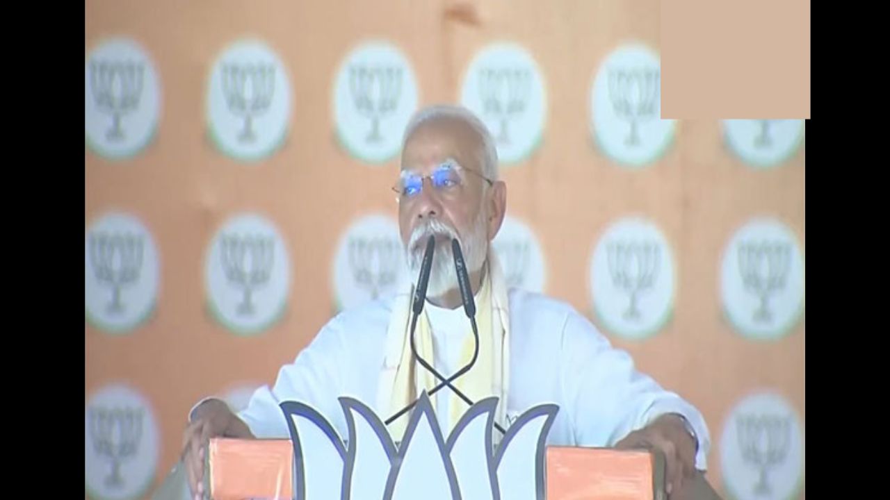 'Congress and INDI alliance are busy insulting our faith': PM Modi