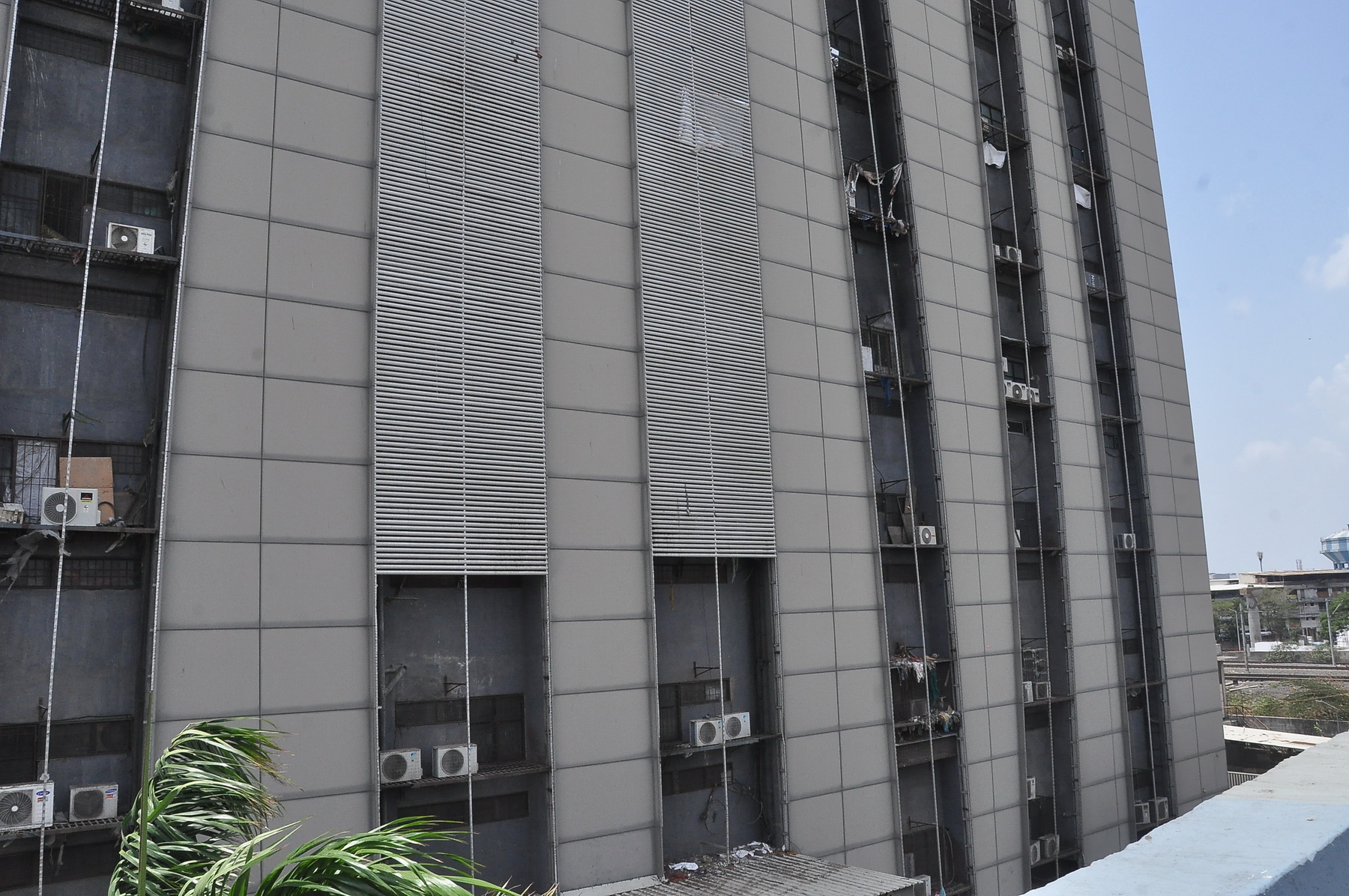 Millennium-2 Market Sealed, Thousands of Traders in Distress