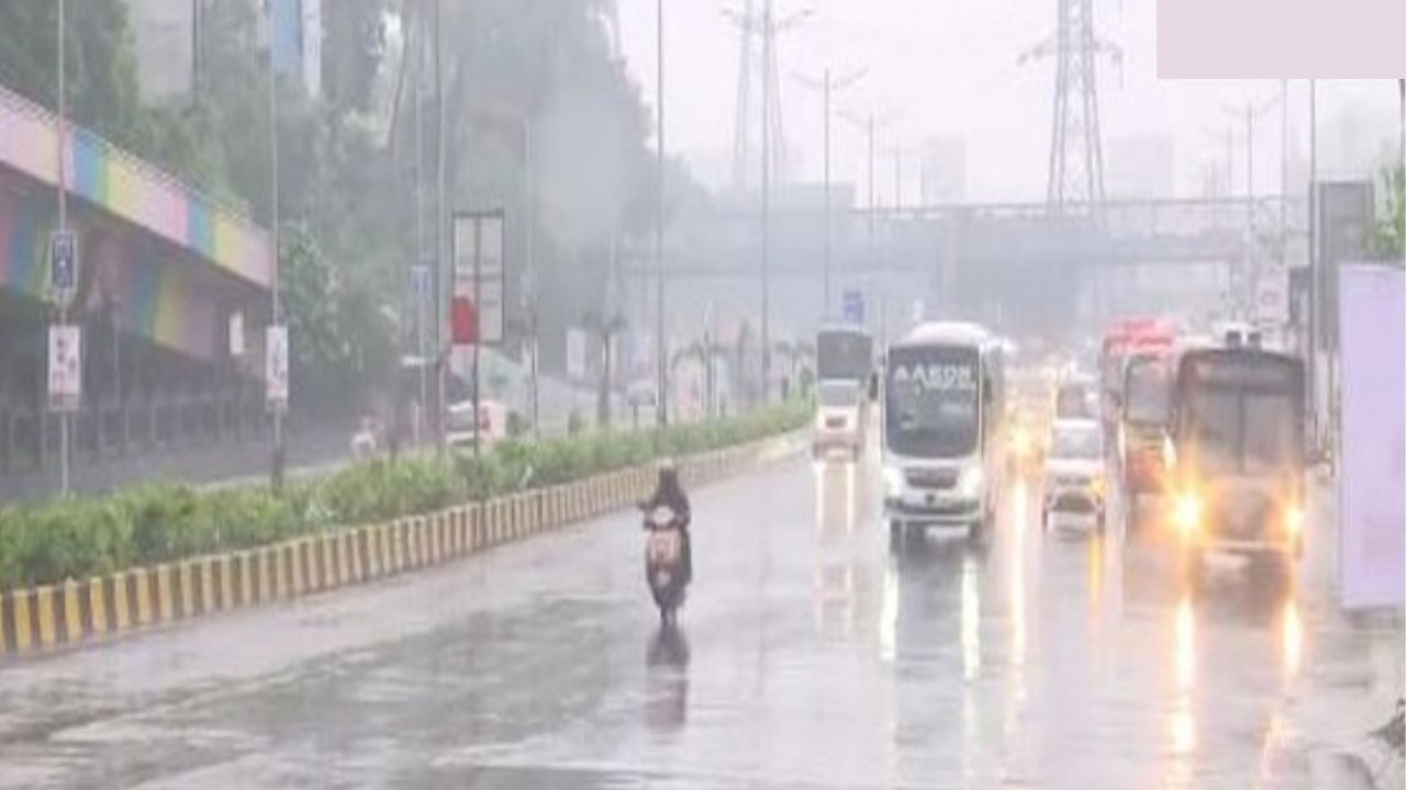 Rain lashes several parts of Mumbai; IMD issues yellow alert