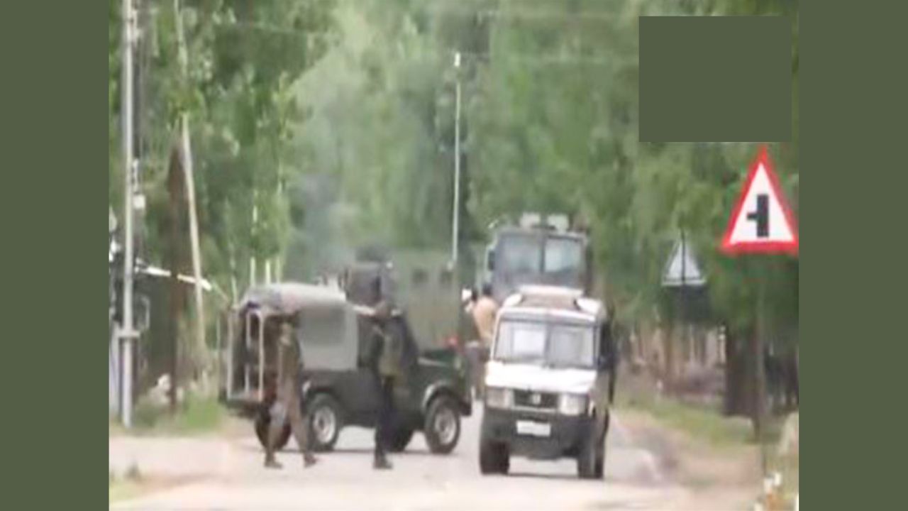J-K: Two terrorists killed in encounter at Baramulla, operation underway