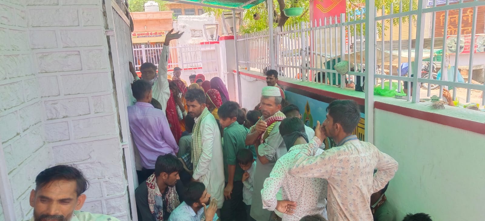 Chaos Ensues as Villagers Rush to Update Aadhaar Cards