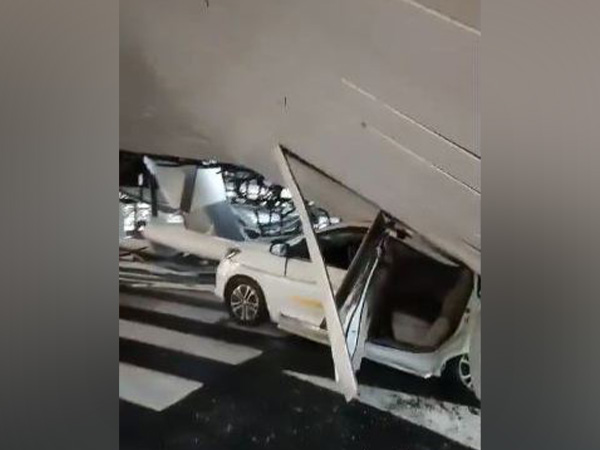 Delhi Airport: Roof collapses, 4 injured 