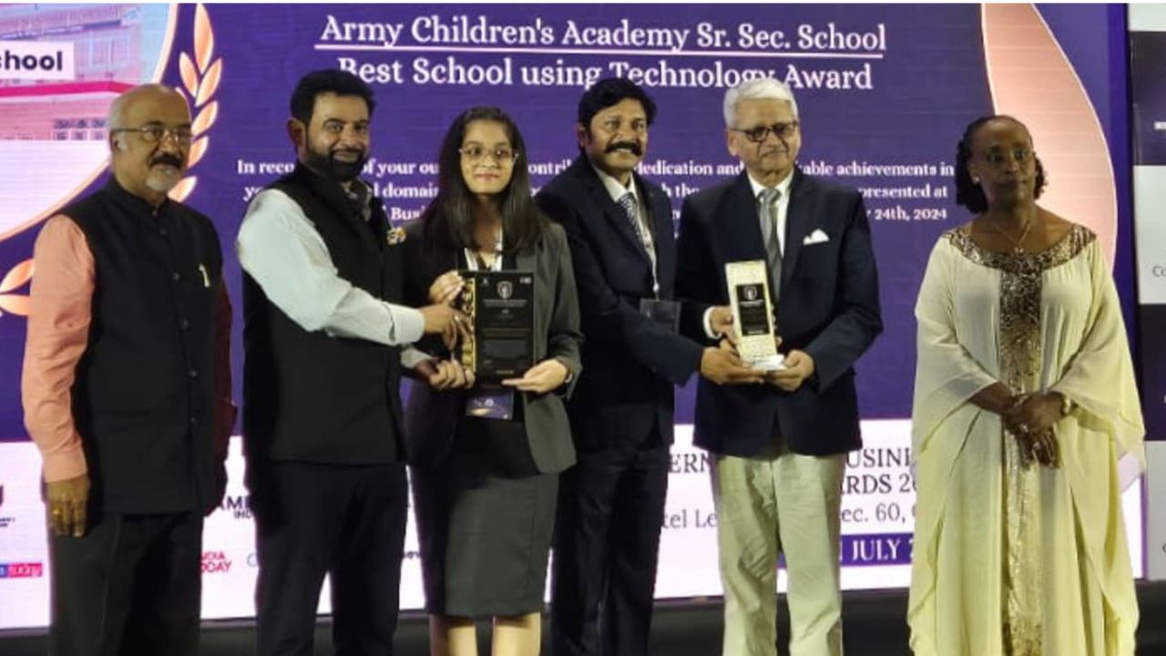 Army Children Academy Bags 'Best School Using Technology' Award