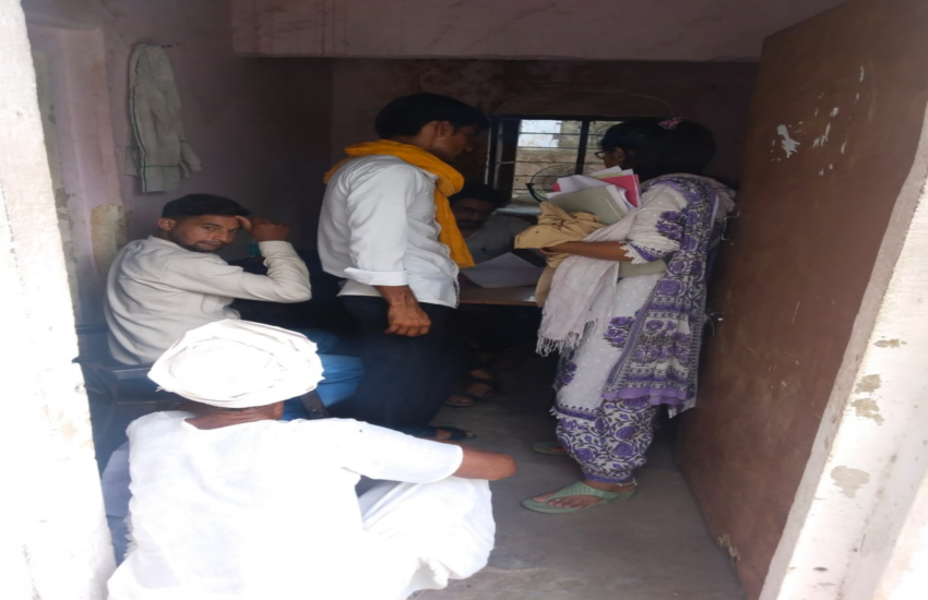 Empty Posts Affect Government Schemes, Common Man Suffers