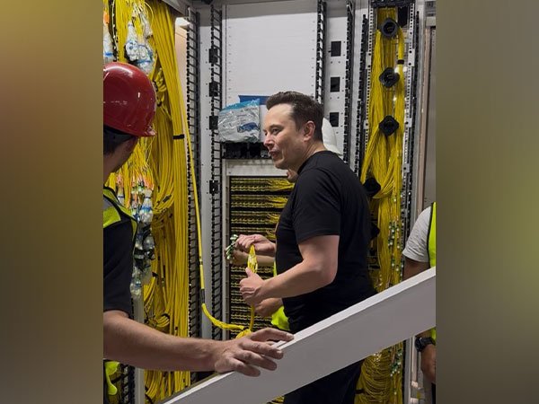 Elon Musk moves SpaceX and X headquarters to Texas