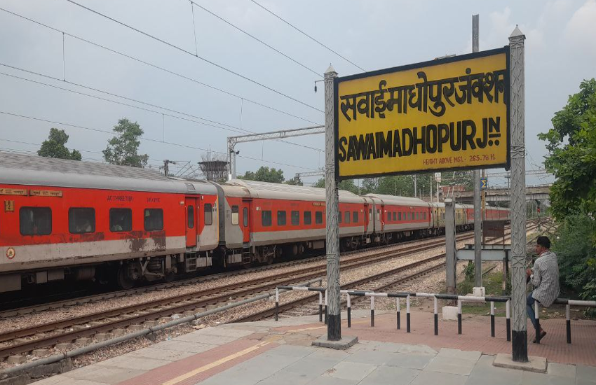 Vande Bharat Express to Cover Agra and Udaipur in Just a Few Hours