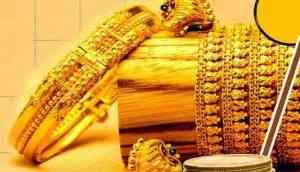 Gold and Silver Prices Fall after Customs Duty Reduction