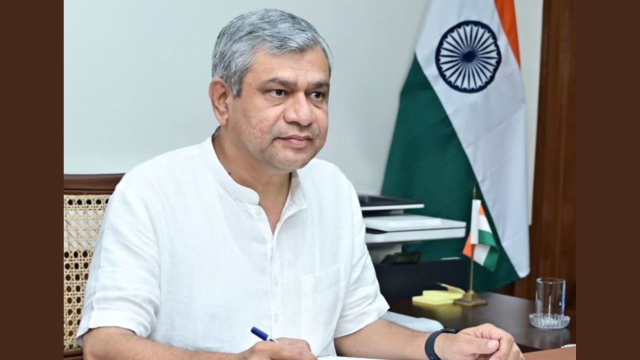 11,376 Special Trains During Festivals and Holidays in 2023