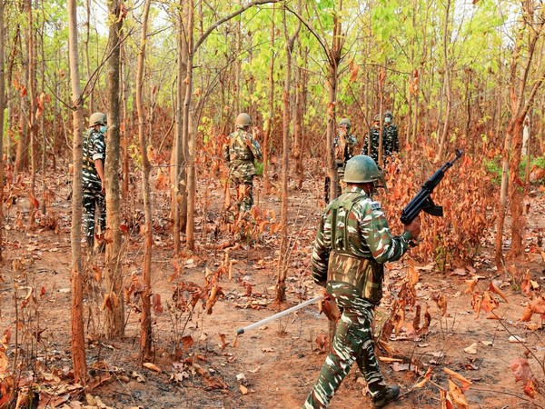 Chhattisgarh: 9 Naxals killed in an encounter with forces, automatic weapons recovered