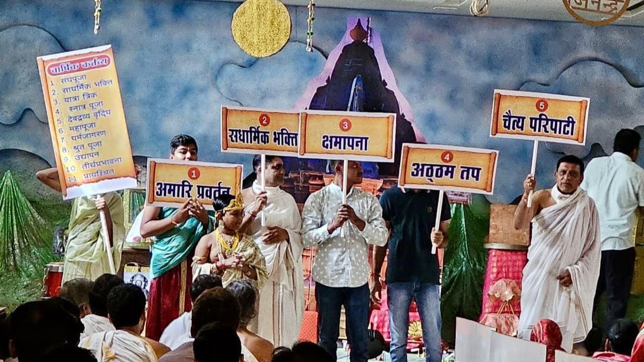 Shwetambar Jain Community Celebrates Parushan Parv with Great Enthusiasm